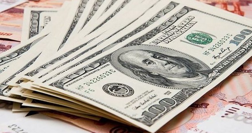Dollar bahalaşdı Dollar bahalaşdı
