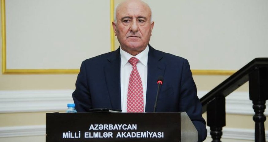 Qərib Məmmədov AMEA-da aşağı vəzifəyə keçirilib Qərib Məmmədov AMEA-da aşağı vəzifəyə keçirilib
