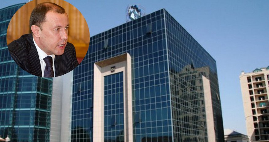 "Üç kartımda 18 milyon avro, 32 milyon dollar, 10 milyon manat pul olub" "Üç kartımda 18 milyon avro, 32 milyon dollar, 10 milyon manat pul olub"