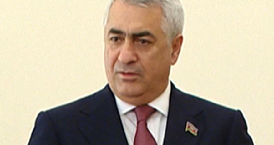 Cavid Qurbanov: Bakı-Gəncə marşrutu üzrə sürət qatarı buraxılacaq Cavid Qurbanov: Bakı-Gəncə marşrutu üzrə sürət qatarı buraxılacaq