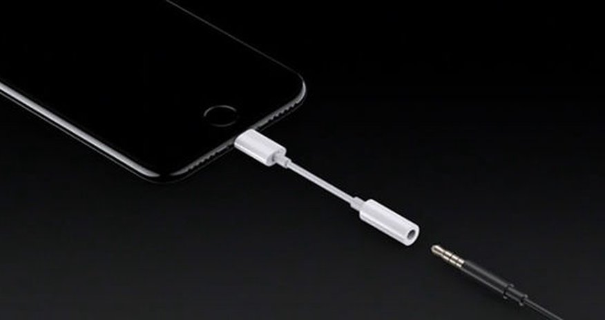 Yeni iPhone 7-ni neçəyə almaq olar? - FOTO+VİDEO Yeni iPhone 7-ni neçəyə almaq olar? - FOTO+VİDEO