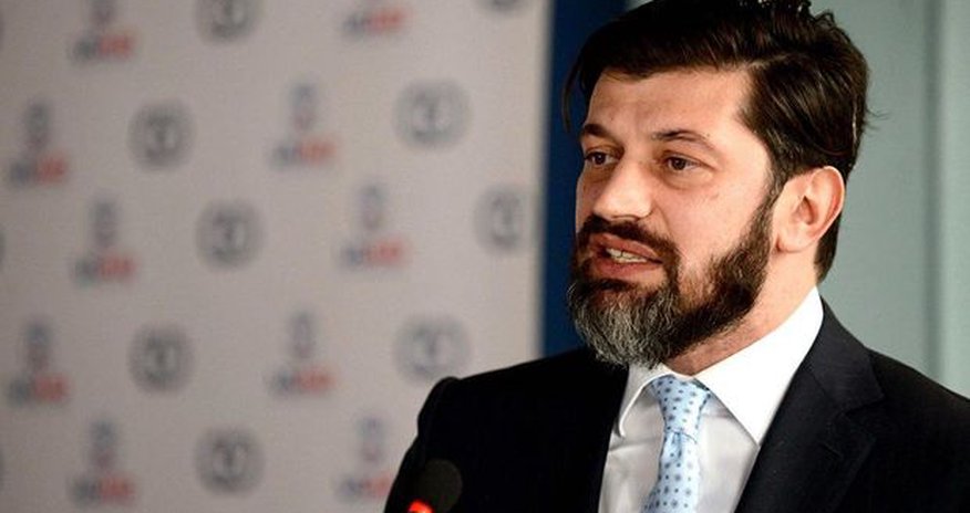 Gürcüstanda iki nazir istefa verdi Gürcüstanda iki nazir istefa verdi