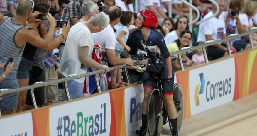 Dame Sarah Storey wins 12th Paralympic gold medal Dame Sarah Storey wins 12th Paralympic gold medal