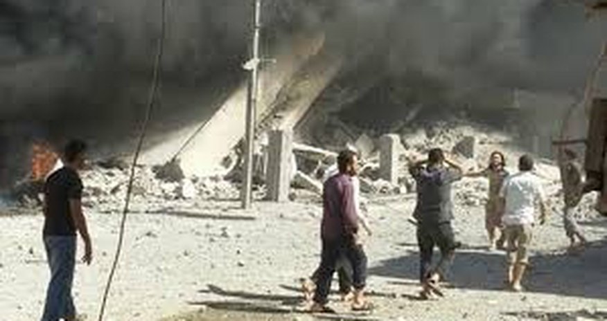 Suriyada bazarın bombalanması nəticəsində azı 25 nəfər ölüb Suriyada bazarın bombalanması nəticəsində azı 25 nəfər ölüb