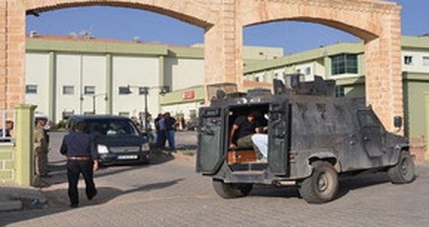 Türkiyədə güclü partlayış: 48 yaralı - VİDEO+YENİLƏNİB Türkiyədə güclü partlayış: 48 yaralı - VİDEO+YENİLƏNİB