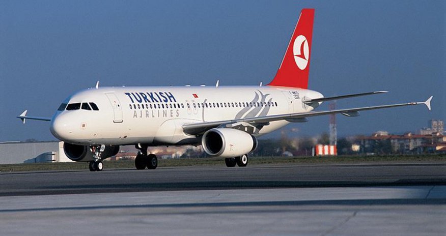 Türk Hava Yollarının sərnişin təyyarəsi qəza enişi edib Türk Hava Yollarının sərnişin təyyarəsi qəza enişi edib