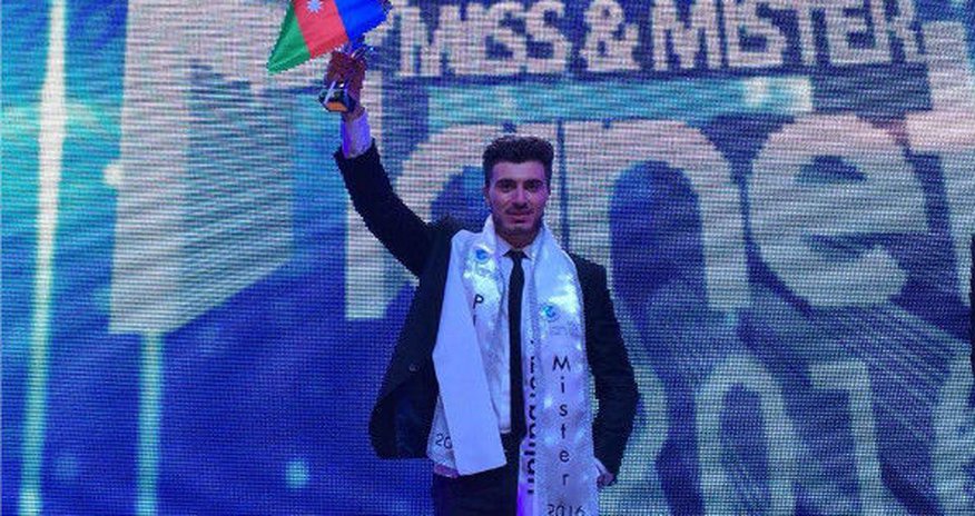 Azərbaycanlı oğlan dünyanın ən yaraşıqlı modeli seçildi Azərbaycanlı oğlan dünyanın ən yaraşıqlı modeli seçildi