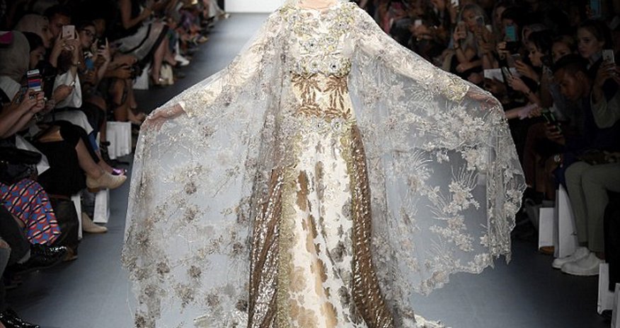 Fashion history in the making! Fashion history in the making!