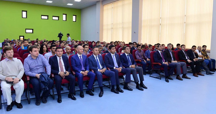 IT STEP akademiyası ictimaiyyətə təqdim olundu - FOTOLAR IT STEP akademiyası ictimaiyyətə təqdim olundu - FOTOLAR