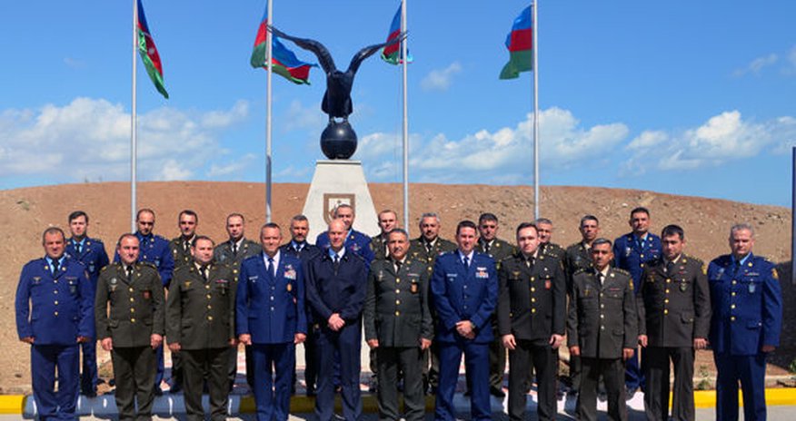 Bakıda NATO təlim keçirir Bakıda NATO təlim keçirir