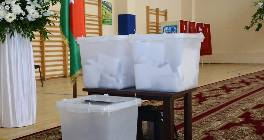 88.9% of voters support Azerbaijan's constitution amendments 88.9% of voters support Azerbaijan's constitution amendments