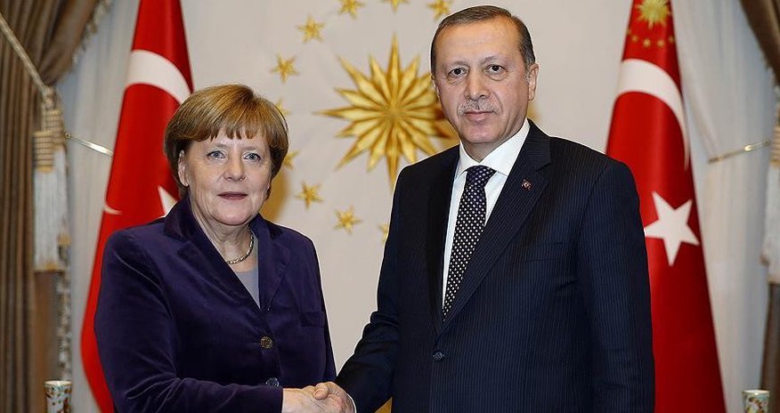Ərdoğan Merkelə zəng etdi Ərdoğan Merkelə zəng etdi