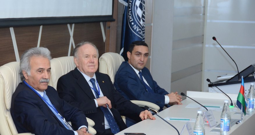 Nobel mükafatçısı UNEC-də olub Nobel mükafatçısı UNEC-də olub
