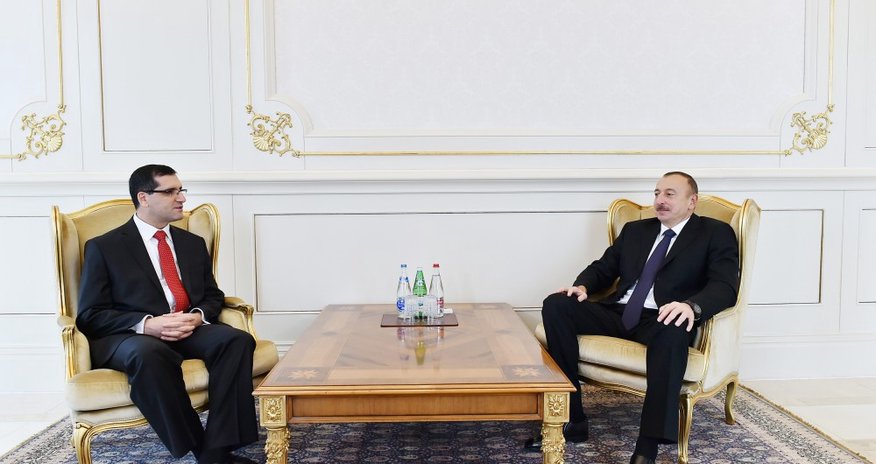 İlham Əliyev yeni səfirin etimadnaməsini qəbul etdi İlham Əliyev yeni səfirin etimadnaməsini qəbul etdi