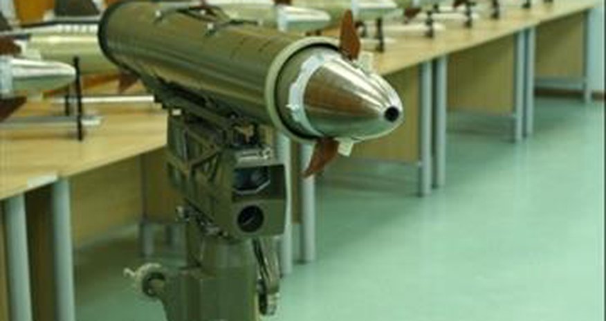 Iran tests laser-guided bombs in aerial drill Iran tests laser-guided bombs in aerial drill