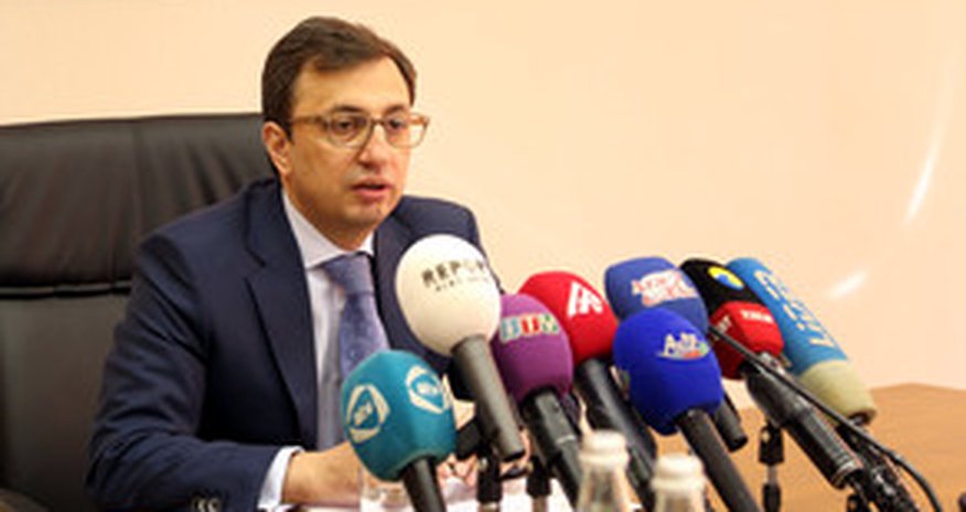Руфат Асланлы о банковских проблемах Руфат Асланлы о банковских проблемах