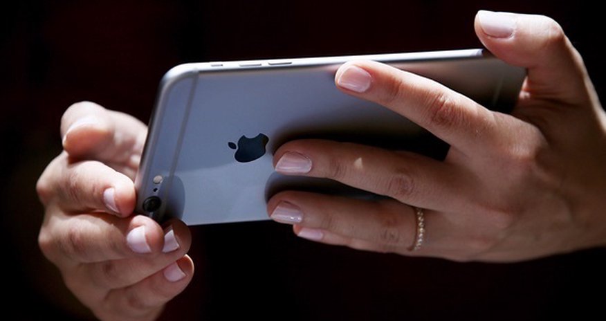 Продажи Apple упали Продажи Apple упали