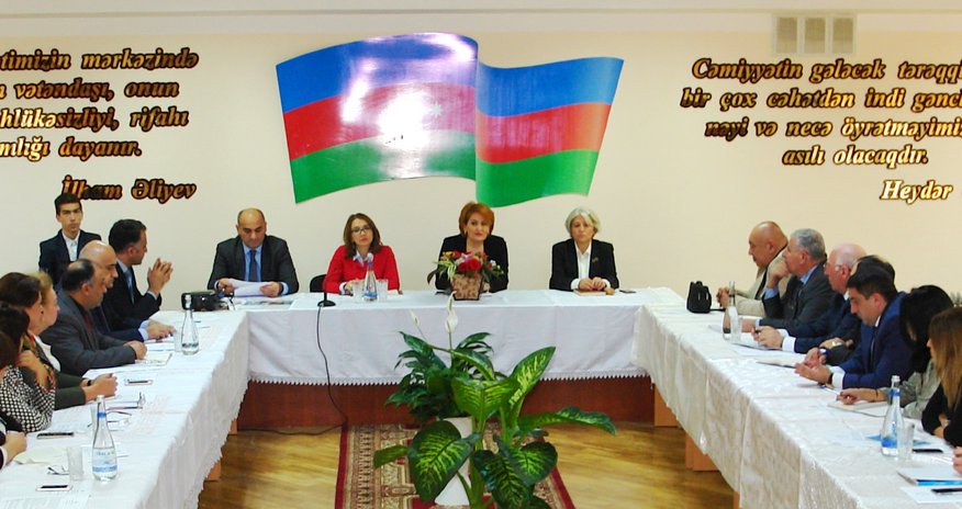 Müəllim və valideynlərin nəzərinə: seminarlar davam edir Müəllim və valideynlərin nəzərinə: seminarlar davam edir