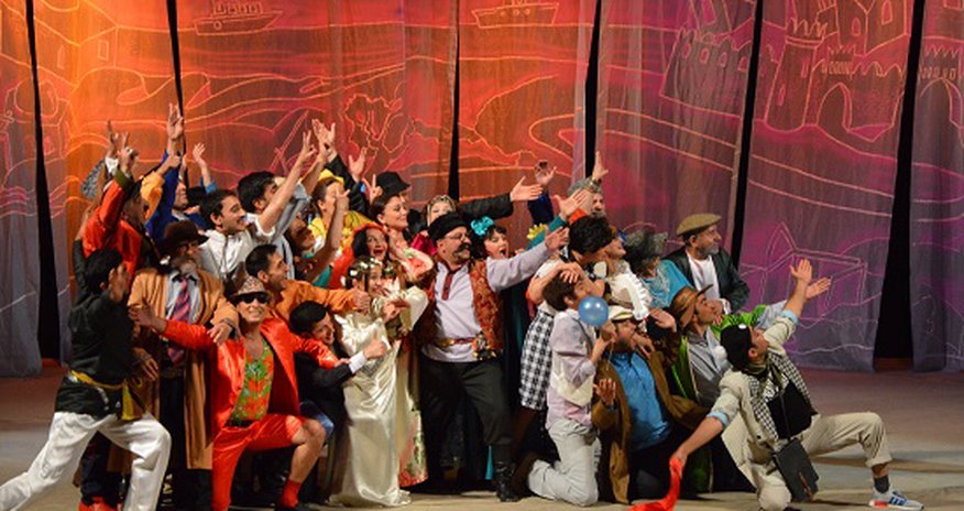 Gənclər Tamaşaçılar Teatrının yaradıcı heyəti növbəti səfərə hazırlaşır - FOTOLAR Gənclər Tamaşaçılar Teatrının yaradıcı heyəti növbəti səfərə hazırlaşır - FOTOLAR