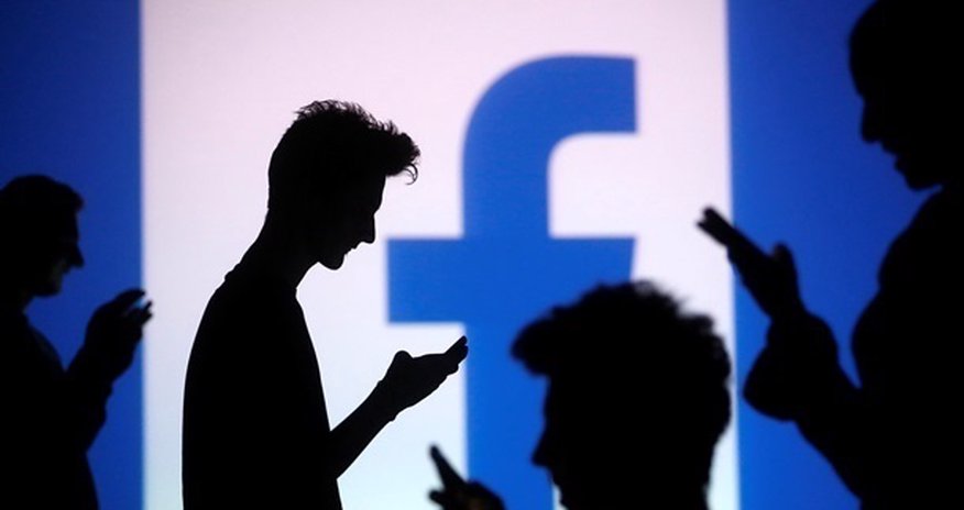 Facebook подешевел Facebook подешевел
