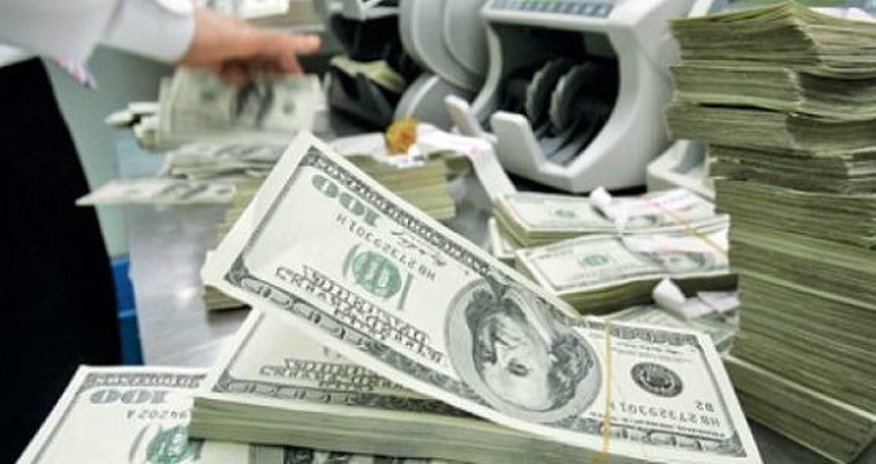 Dollar bahalaşdı Dollar bahalaşdı