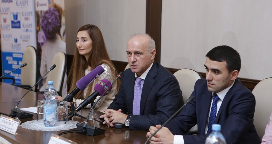 Two journalists to continue studies in London Two journalists to continue studies in London
