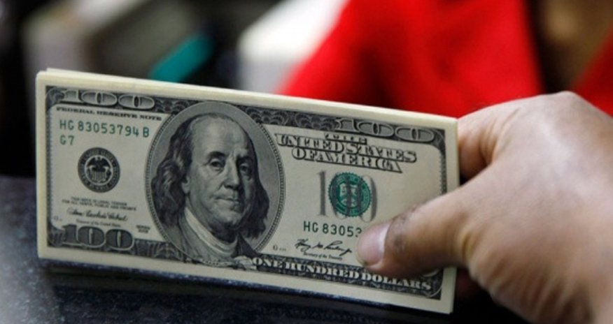 Dollar 9 aylıq maksimumu YENİLƏDİ Dollar 9 aylıq maksimumu YENİLƏDİ