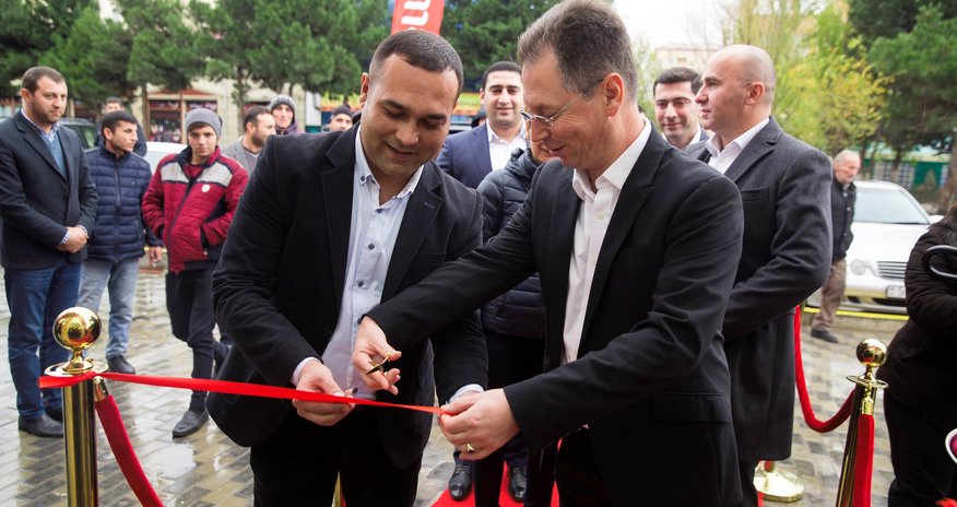 Bakcell opens the largest BakcellIM storeofAzerbaijan in the city of Sumgayit Bakcell opens the largest BakcellIM storeofAzerbaijan in the city of Sumgayit