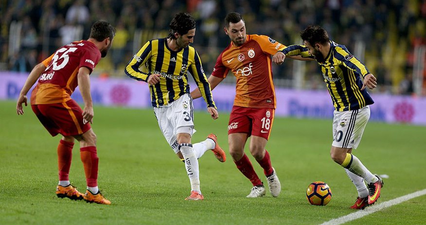 "Fənərbaxça" və "Qalatasaray"a cəza "Fənərbaxça" və "Qalatasaray"a cəza