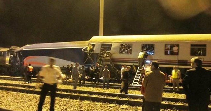 Azerbaijani official expresses condolences over train incident in Iran Azerbaijani official expresses condolences over train incident in Iran
