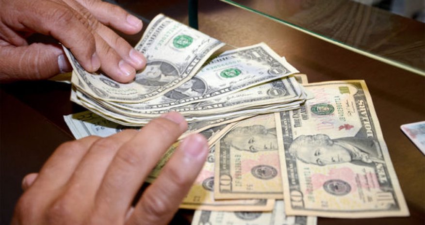 Banklarda dolların alış-satış qiymətləri – SİYAHI Banklarda dolların alış-satış qiymətləri – SİYAHI