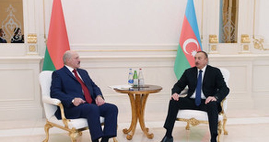 Состоялась встреча президентов Азербайджана и Беларуси один на один Состоялась встреча президентов Азербайджана и Беларуси один на один