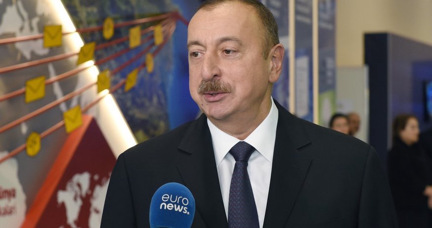 İlham Əliyev "Euronews" və "Rossiya-24" telekanallarının suallarını cavablandırdı - YENİLƏNİB İlham Əliyev "Euronews" və "Rossiya-24" telekanallarının suallarını cavablandırdı - YENİLƏNİB