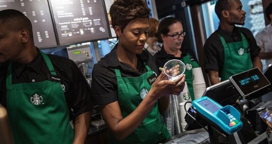 Starbucks boss Howard Schultz to step down Starbucks boss Howard Schultz to step down