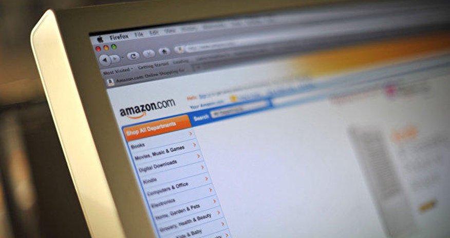 Amazon opens line-free grocery store in challenge to supermarkets Amazon opens line-free grocery store in challenge to supermarkets