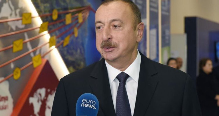 “Yaxın illərdə iqtisadiyyat neft və qazın hesabına yüksəlməyəcək” “Yaxın illərdə iqtisadiyyat neft və qazın hesabına yüksəlməyəcək”