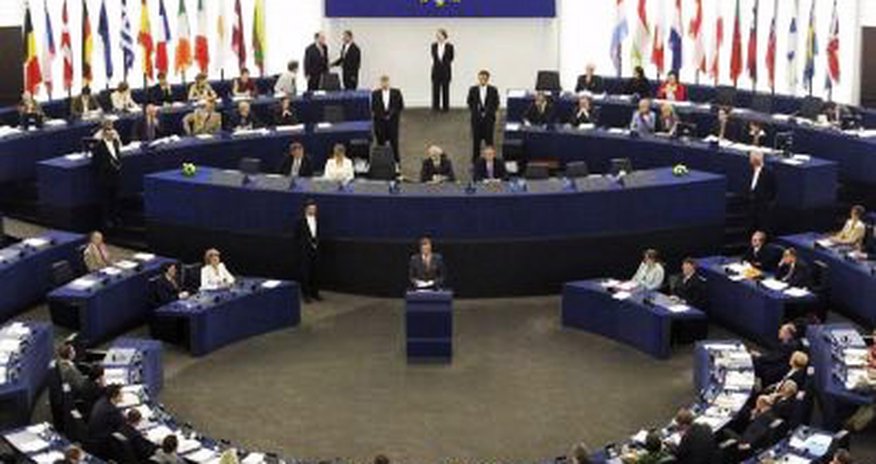Европарламент одобрил отмену виз с Украиной Европарламент одобрил отмену виз с Украиной