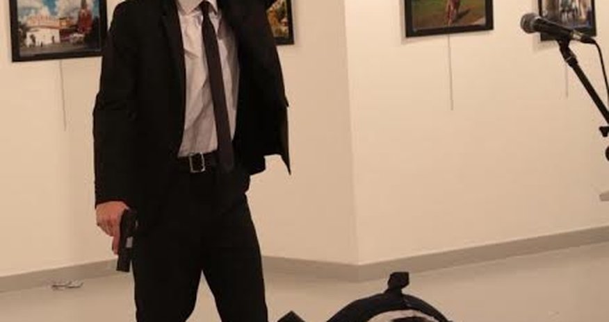 Убийца российского посла назвал нападение “местью за Алеппо” Убийца российского посла назвал нападение “местью за Алеппо”