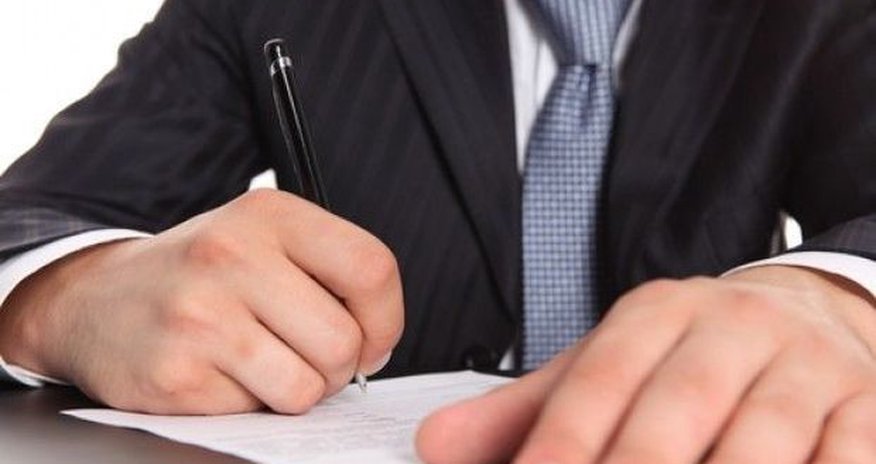 Azərbaycanın yeni yaradılacaq milli aviaşirkətin statusu müəyyənləşdi Azərbaycanın yeni yaradılacaq milli aviaşirkətin statusu müəyyənləşdi