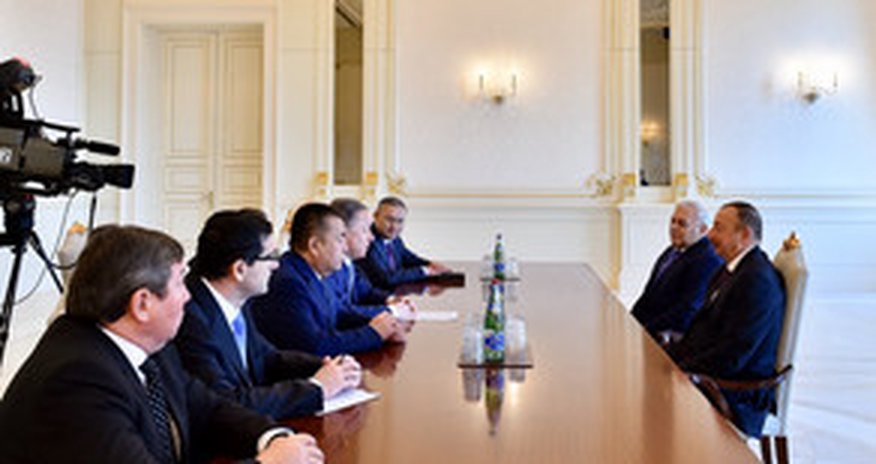 Президент принял председателей парламентов Президент принял председателей парламентов