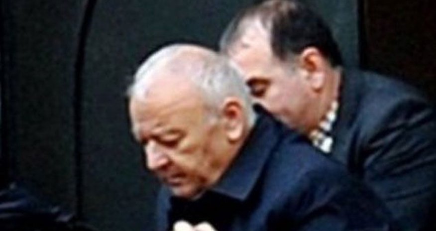 Akif Çovdarovun məhkəməsində şahidlər dindirilib Akif Çovdarovun məhkəməsində şahidlər dindirilib