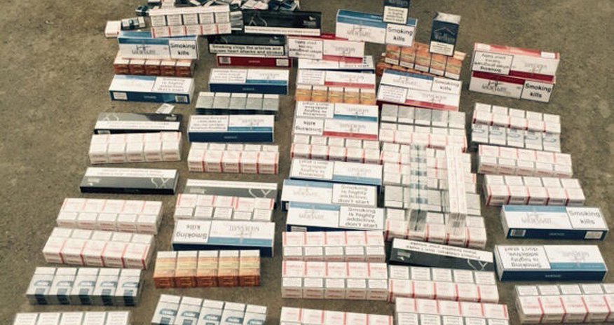 Gömrük nəzarətindən gizlədilən 4000 siqaret aşkar olundu Gömrük nəzarətindən gizlədilən 4000 siqaret aşkar olundu