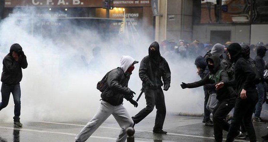 Беспорядки в Париже Беспорядки в Париже