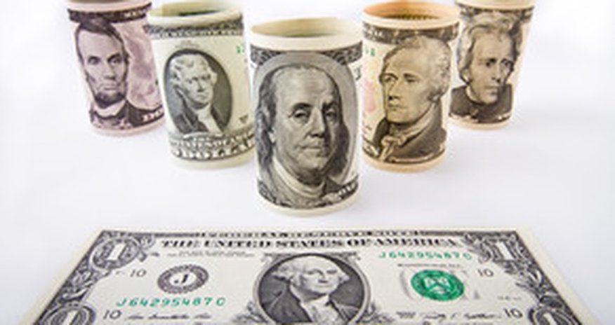 Dolların fevralın 25-nə olan məzənnəsi açıqlanıb Dolların fevralın 25-nə olan məzənnəsi açıqlanıb