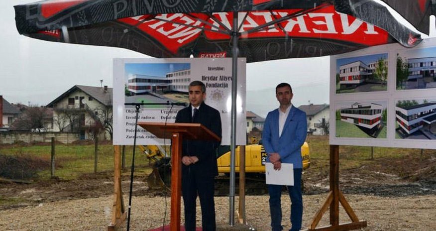 Bosniya və Herseqovinada tikiləcək Təcili Tibbi Yardım Mərkəzinin təməli qoyulub - FOTO Bosniya və Herseqovinada tikiləcək Təcili Tibbi Yardım Mərkəzinin təməli qoyulub - FOTO