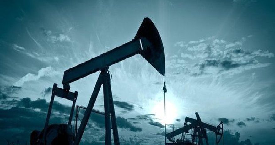 Нефть упала ниже 50 долларов Нефть упала ниже 50 долларов