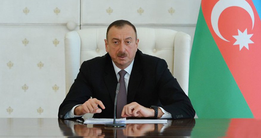 Dövlət Miqrasiya Xidmətinin əməkdaşları təltif edilib - SİYAHI Dövlət Miqrasiya Xidmətinin əməkdaşları təltif edilib - SİYAHI