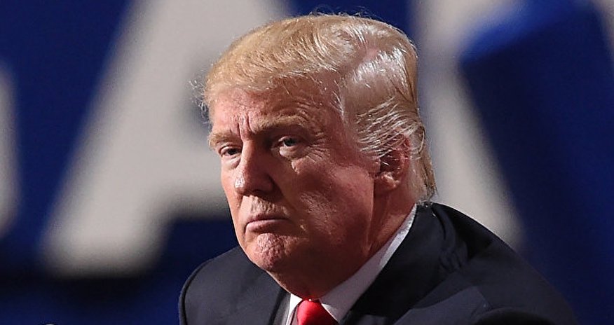 Рейтинг Трампа упал до минимума Рейтинг Трампа упал до минимума