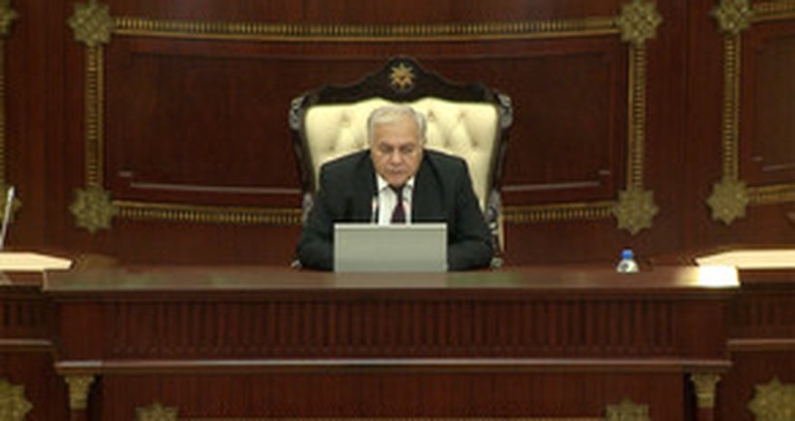 Oqtay Əsədov Rusiyaya gedib Oqtay Əsədov Rusiyaya gedib