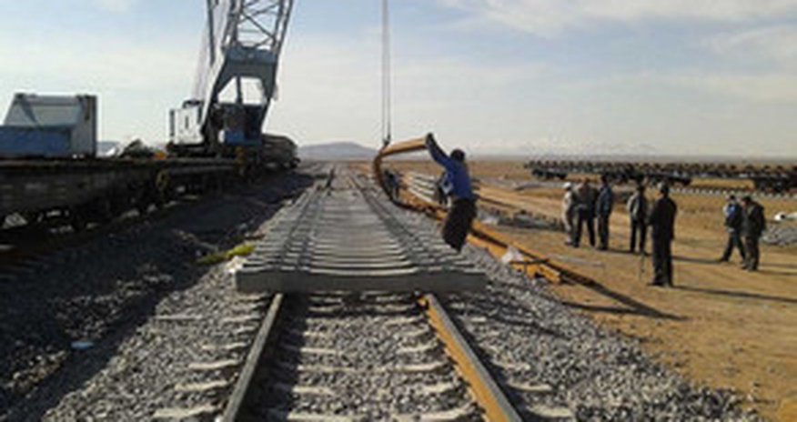 Rəşt-Astara dəmir yolu xəttinin tikintisi başlayır Rəşt-Astara dəmir yolu xəttinin tikintisi başlayır